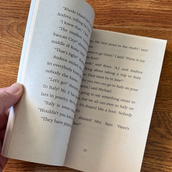 My Weirdest School: #9 Mrs. Barr Has Gone Too Far! paperback book - Picture 2 of 3